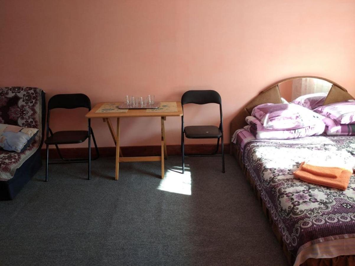 Cheres Hotel Yablunytsya Luaran gambar