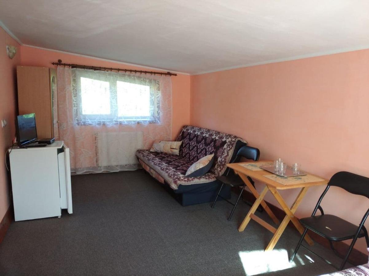 Cheres Hotel Yablunytsya Luaran gambar