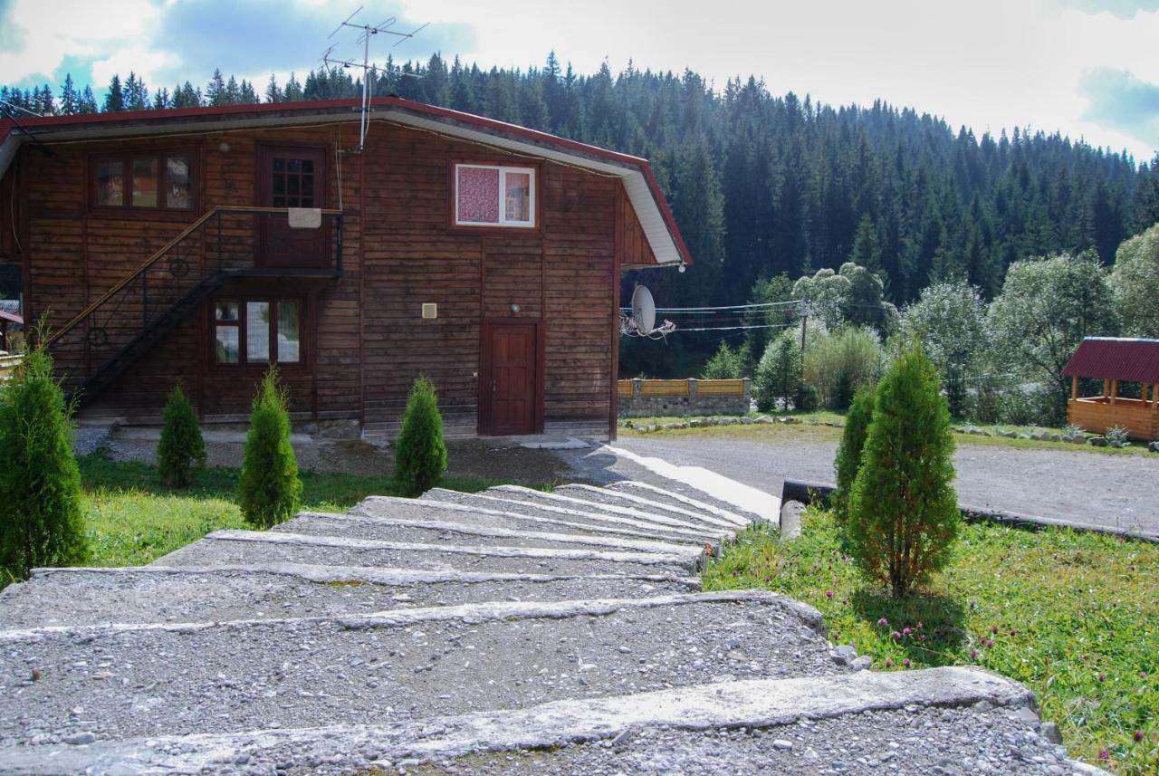 Cheres Hotel Yablunytsya Luaran gambar