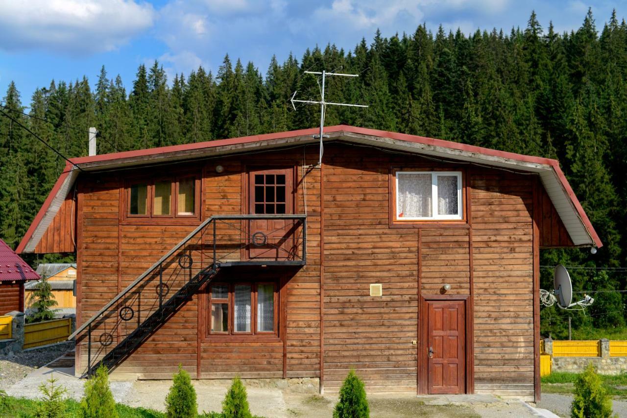 Cheres Hotel Yablunytsya Luaran gambar
