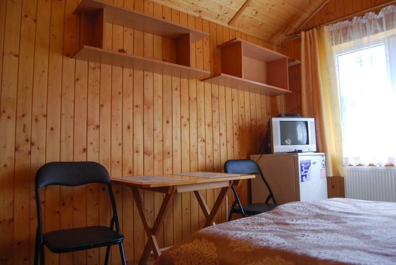 Cheres Hotel Yablunytsya Luaran gambar