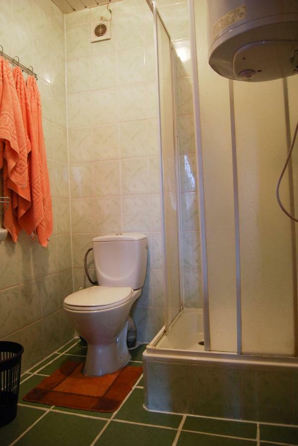Cheres Hotel Yablunytsya Luaran gambar